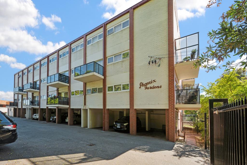 8/37 Paulik Way, Hamilton Hill, WA 6163