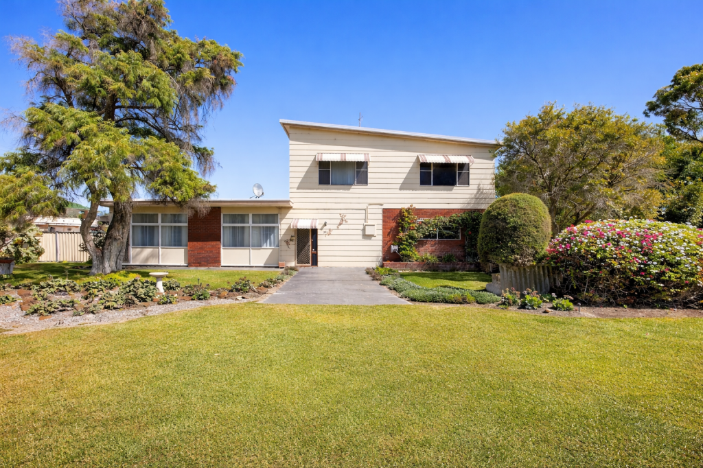 36 Iberia St, Cervantes, WA 6511