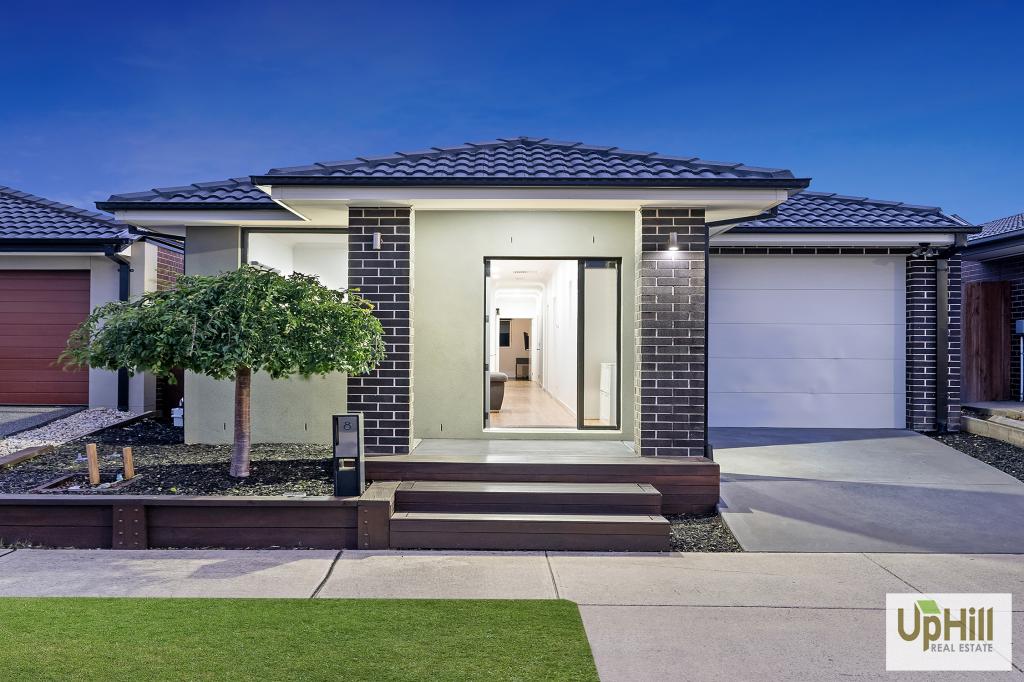 8 FRESHMAN AVE, CLYDE, VIC 3978