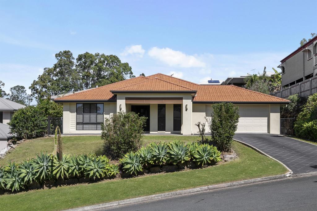 8 Ironbark Cct, Everton Hills, QLD 4053