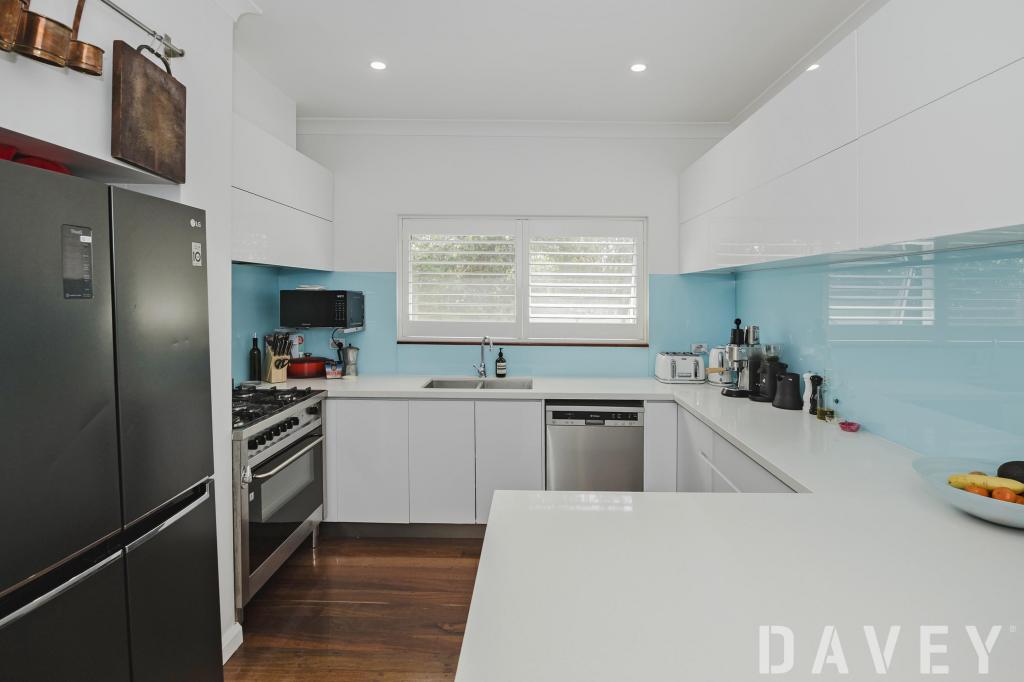 61a Weaponess Rd, Scarborough, WA 6019
