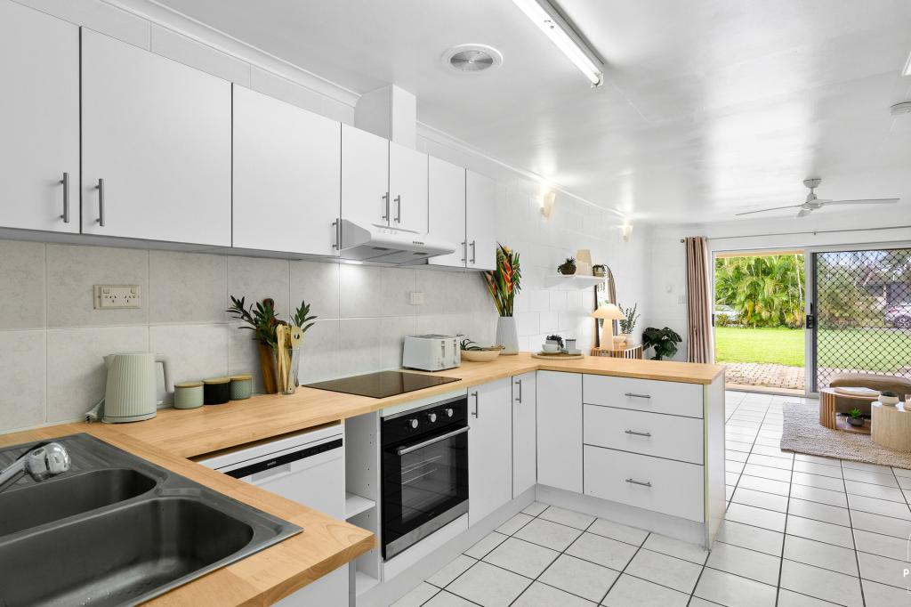 1/67 Yurongi St, Caravonica, QLD 4878