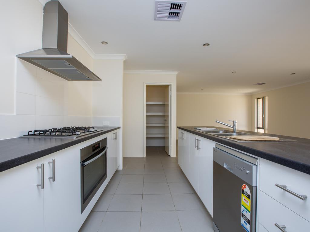 10 Broomhurst St, Baldivis, WA 6171