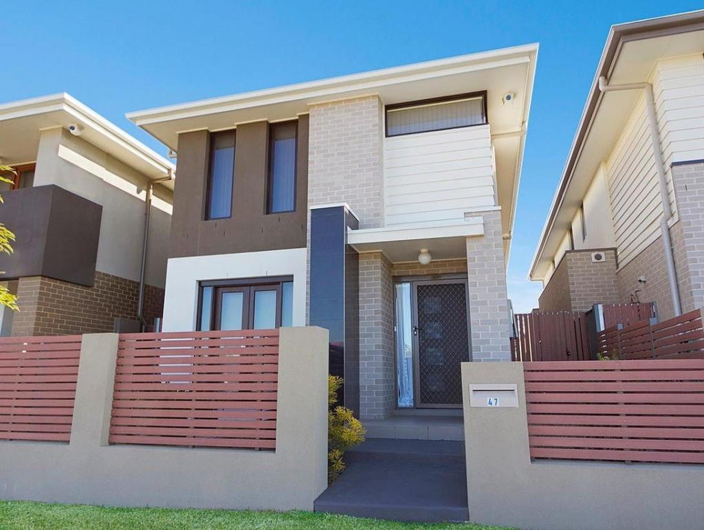 47 Lakeside Pde, Jordan Springs, NSW 2747