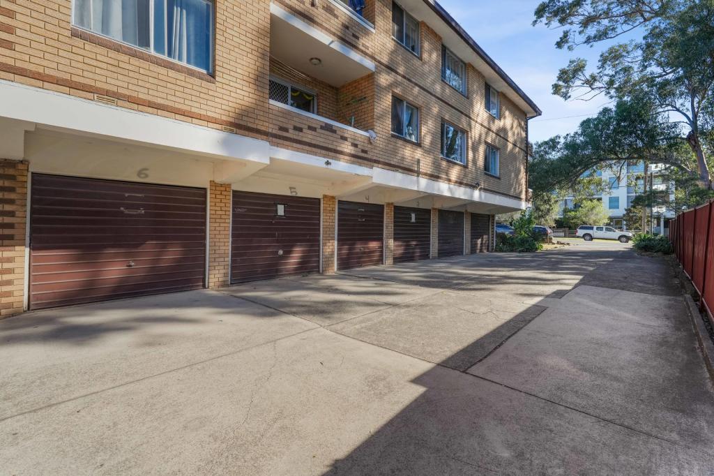 80 The Esplanade, Guildford, NSW 2161