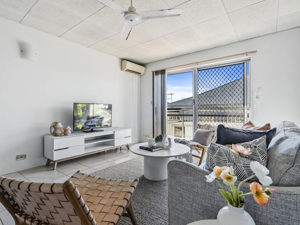 2/32 Galway St, Greenslopes, QLD 4120