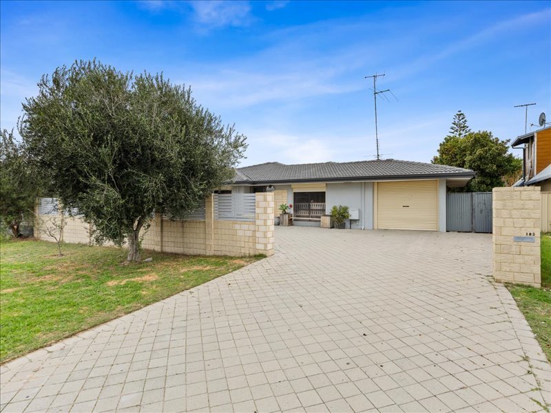 182 Mclarty Rd, Halls Head, WA 6210