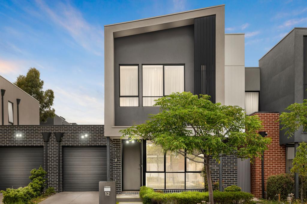 12 Dianella St, Clayton South, VIC 3169