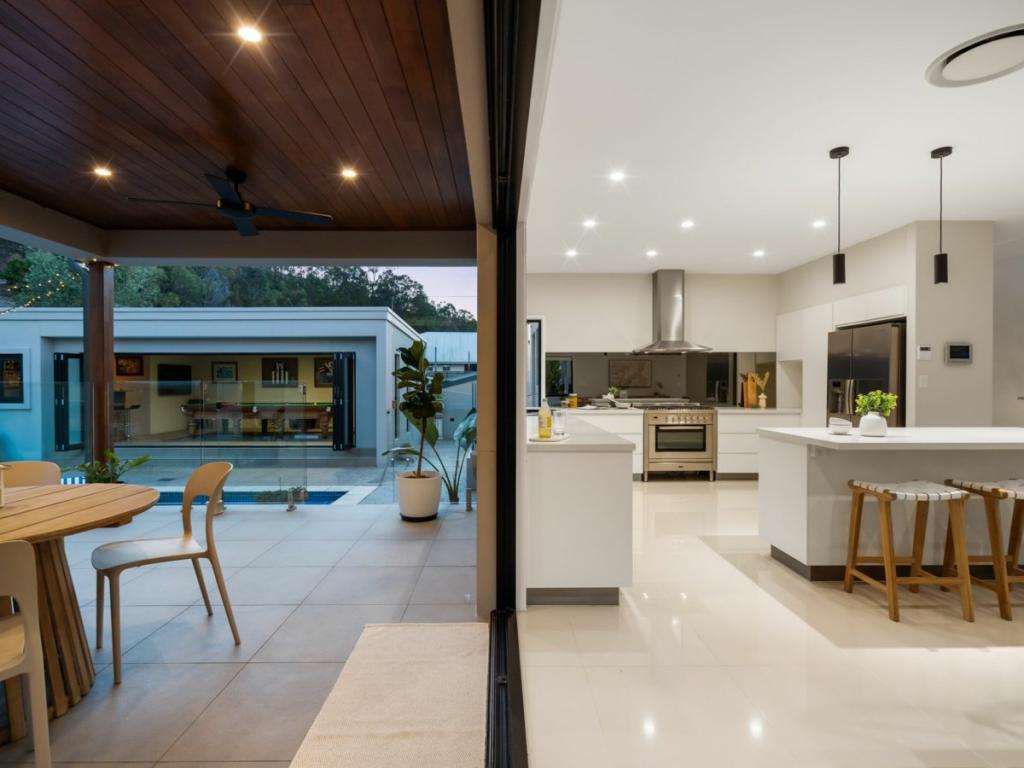 113 Barden Ridge Rd, Reedy Creek, QLD 4227