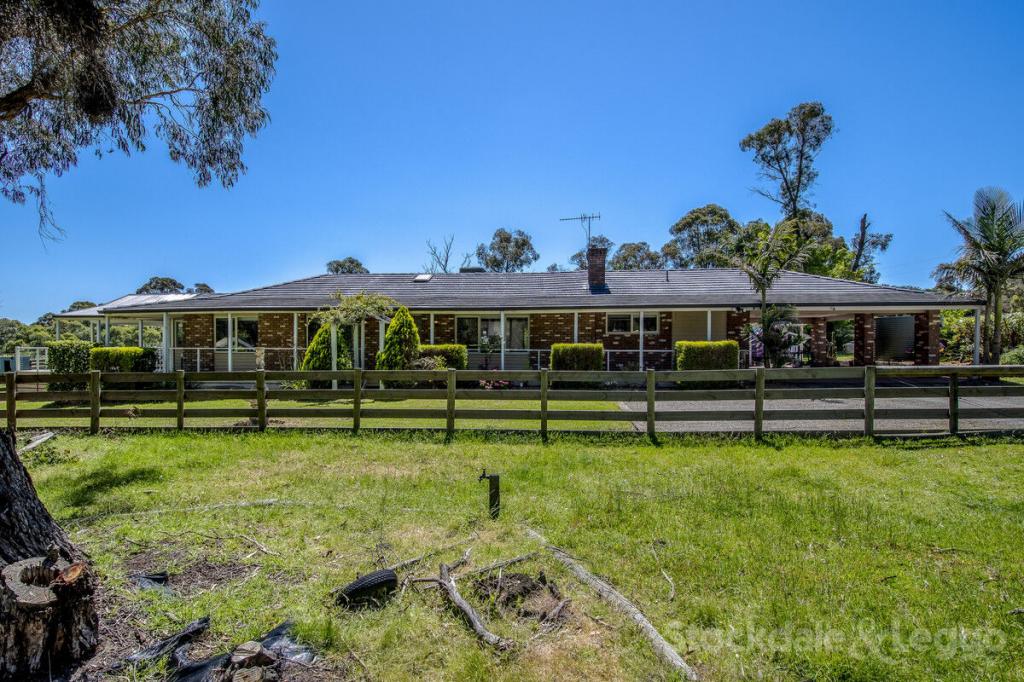 9 Cherry Tree Rd, Nyora, VIC 3987