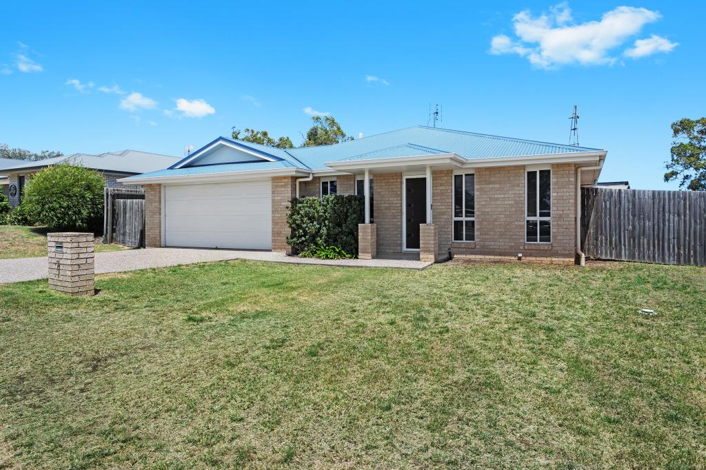 7 Leyden Dr, Oakey, QLD 4401