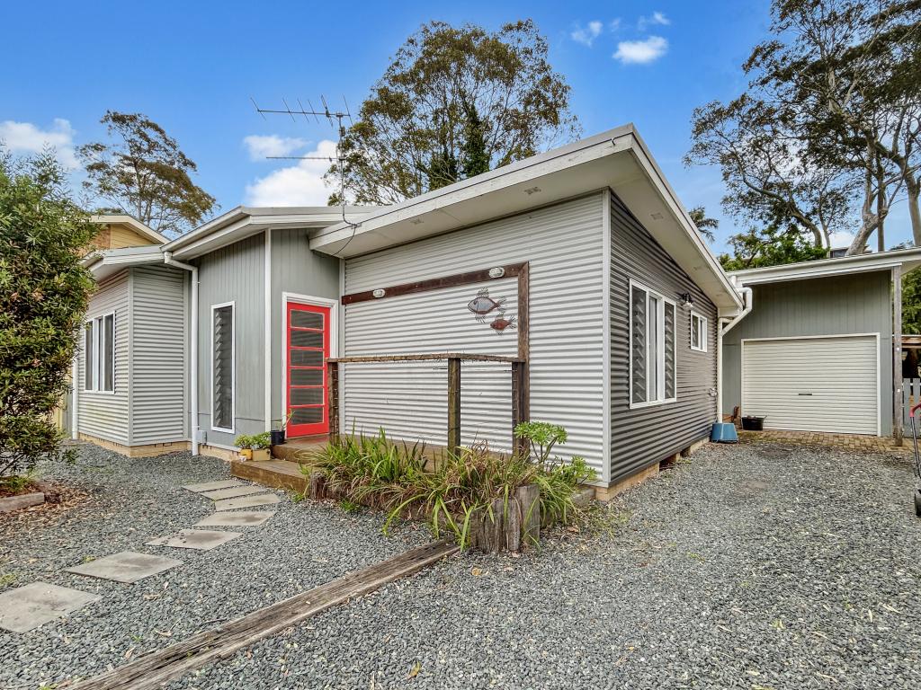 11 Timbara Cres, Surfside, NSW 2536