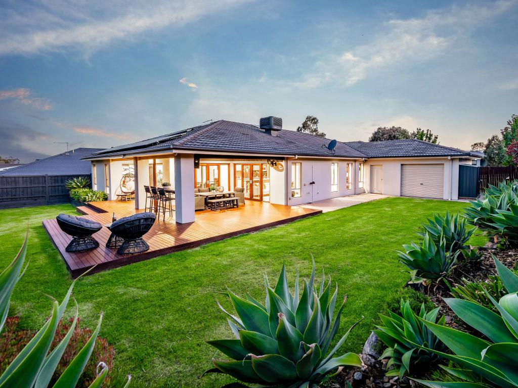 27 Finlow St, Botanic Ridge, VIC 3977