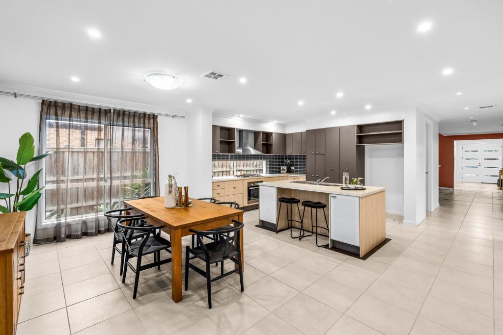 11 Wetlands Bvd, Williams Landing, VIC 3027