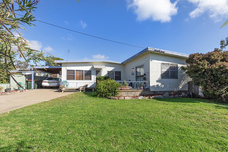 28 Erwin St, South Tamworth, NSW 2340
