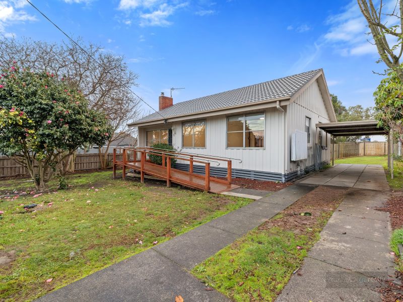 8 Dannock St, Leongatha, VIC 3953