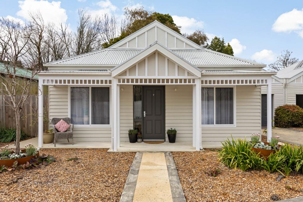 7/14 Corinella Rd, Woodend, VIC 3442