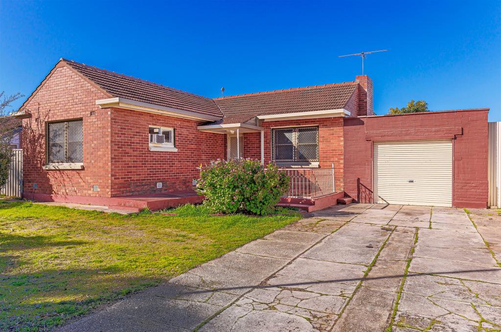 14 Woodfalls Rd, Elizabeth Vale, SA 5112