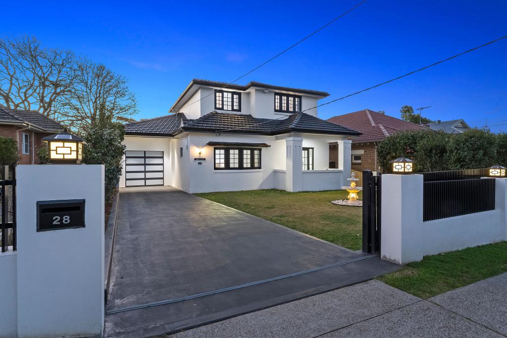 28 Rosemount Ave, Pennant Hills, NSW 2120