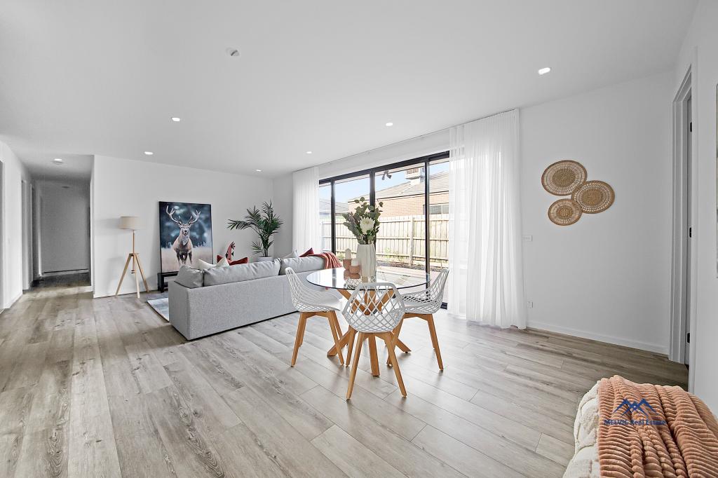 E/7 Castlegate Pl, Berwick, VIC 3806