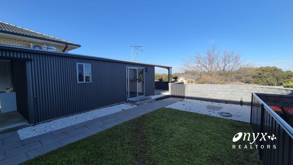 GRANNY FLAT/77 MURRAY RD, PORT NOARLUNGA, SA 5167