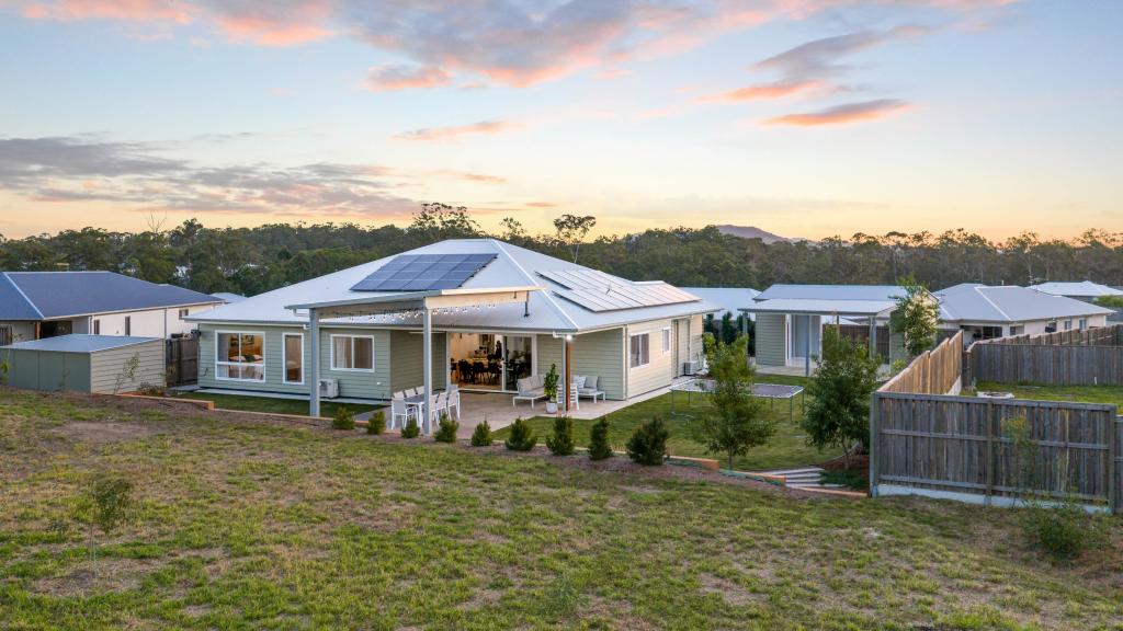 14 Scarlet Moon Ct, Southside, QLD 4570