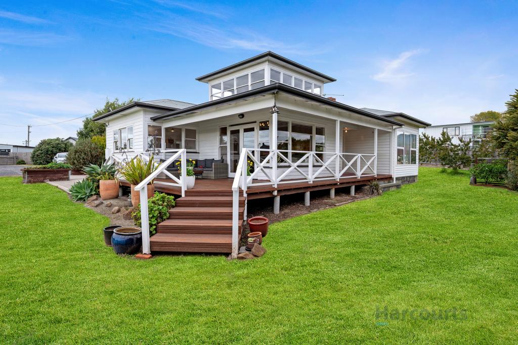 21 Crescent St, Penguin, TAS 7316