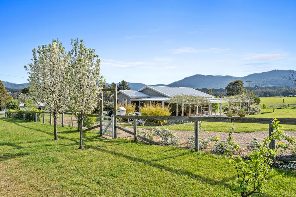 4 Henry St, Murrurundi, NSW 2338