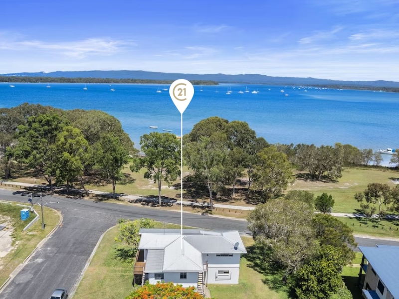 28 Bream St, Tin Can Bay, QLD 4580