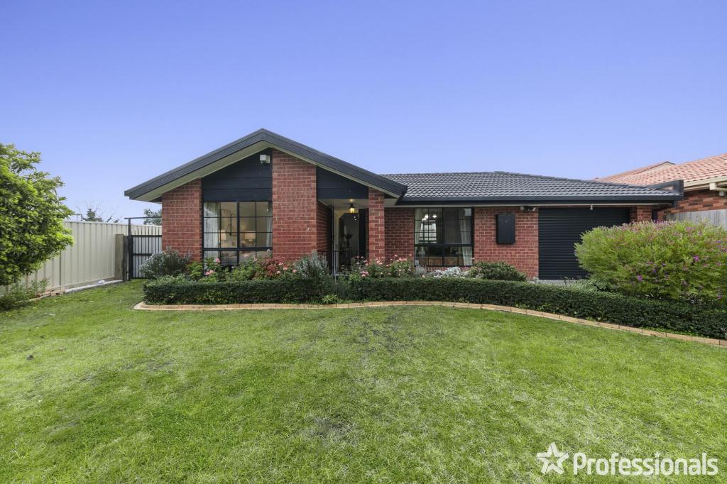 4 Trident Cl, Keilor Downs, VIC 3038