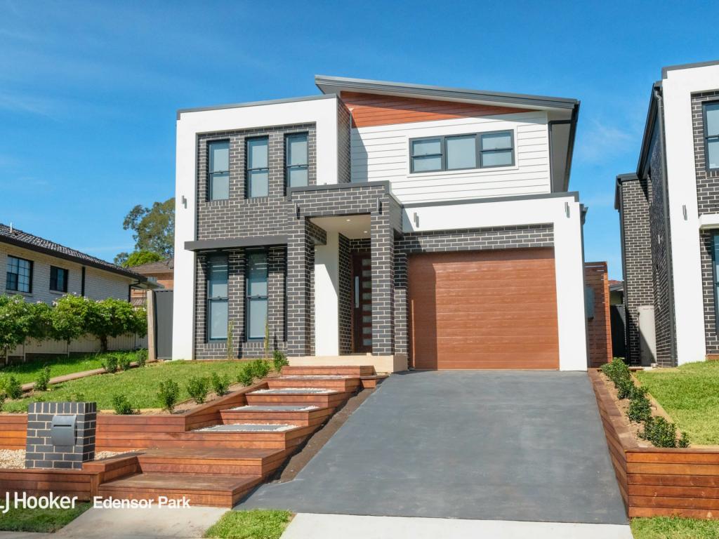 65a St Kilda St, St Johns Park, NSW 2176