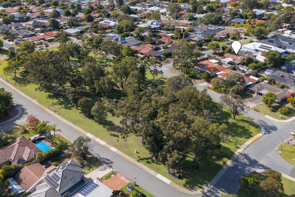 52 Hewitt Way, Booragoon, WA 6154