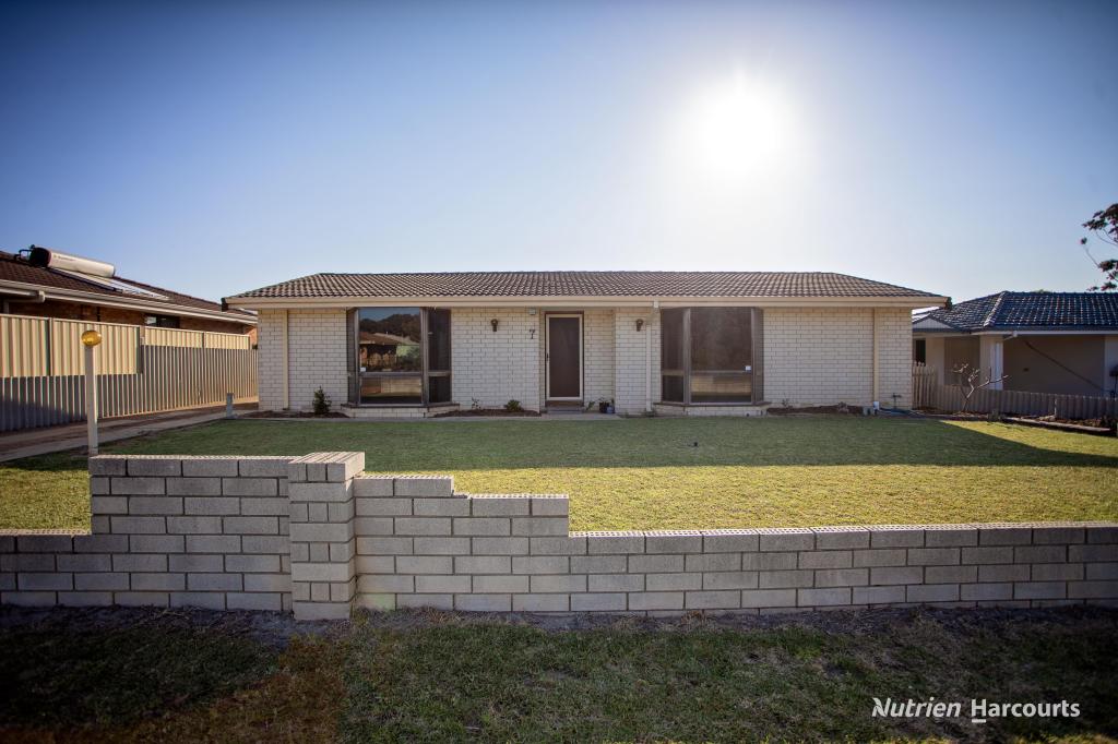 7 Milner St, Sinclair, WA 6450
