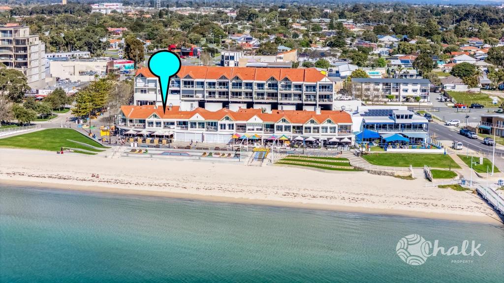 10/1-3 Railway Tce, Rockingham, WA 6168