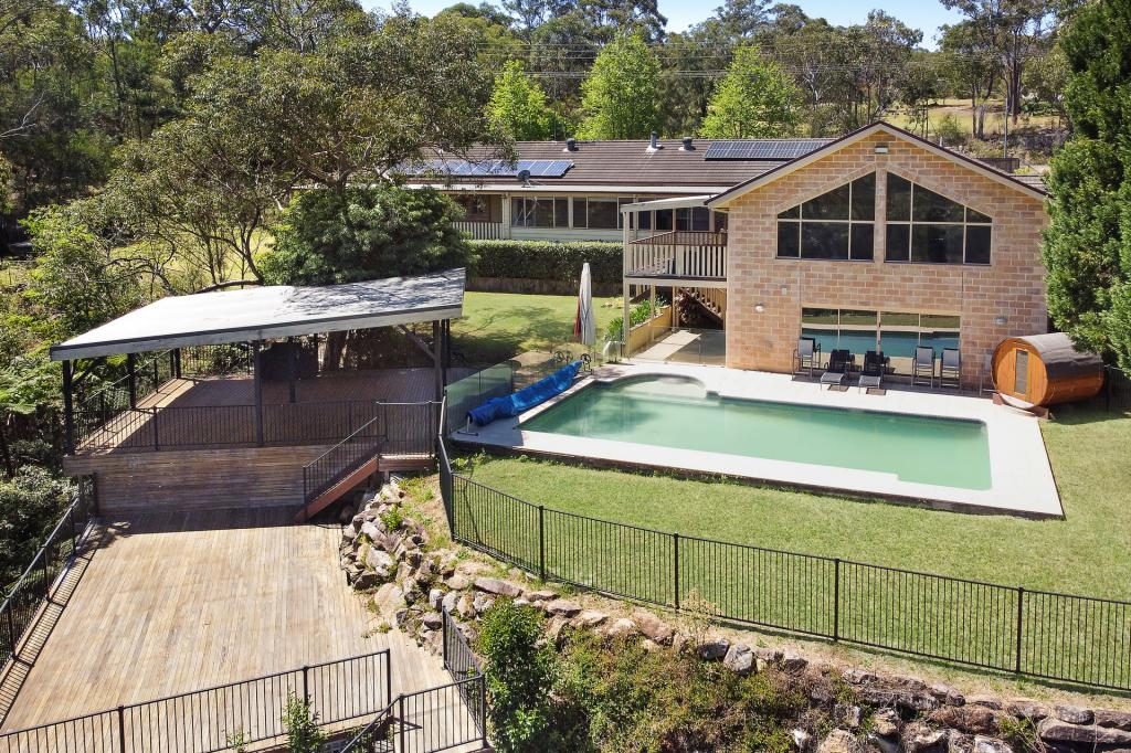 70 Sermelfi Dr, Glenorie, NSW 2157