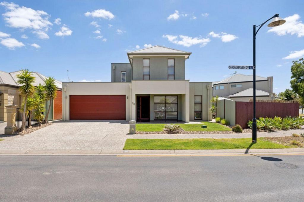 90 Shoalhaven Cct, Mawson Lakes, SA 5095