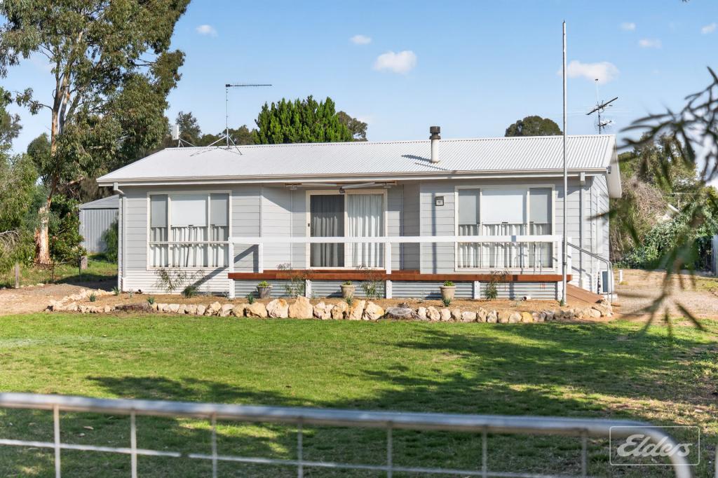 12 ALEXANDRINA DR, CLAYTON BAY, SA 5256