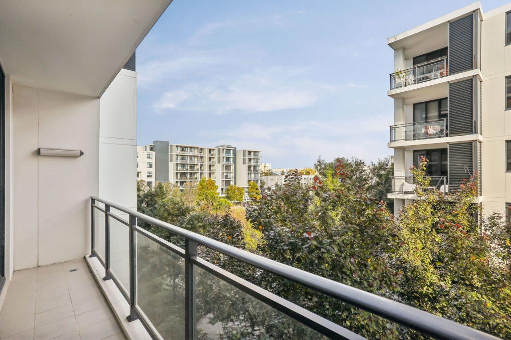 417/8 Baywater Dr, Wentworth Point, NSW 2127