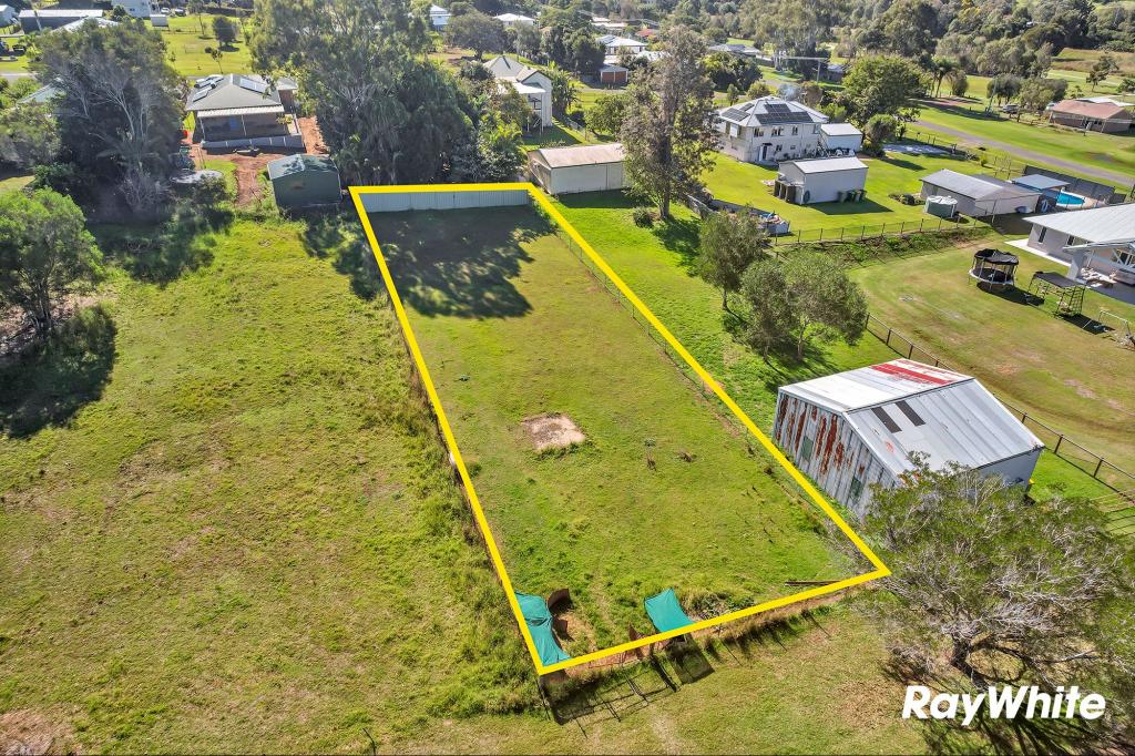 39 Edward St, Marburg, QLD 4346