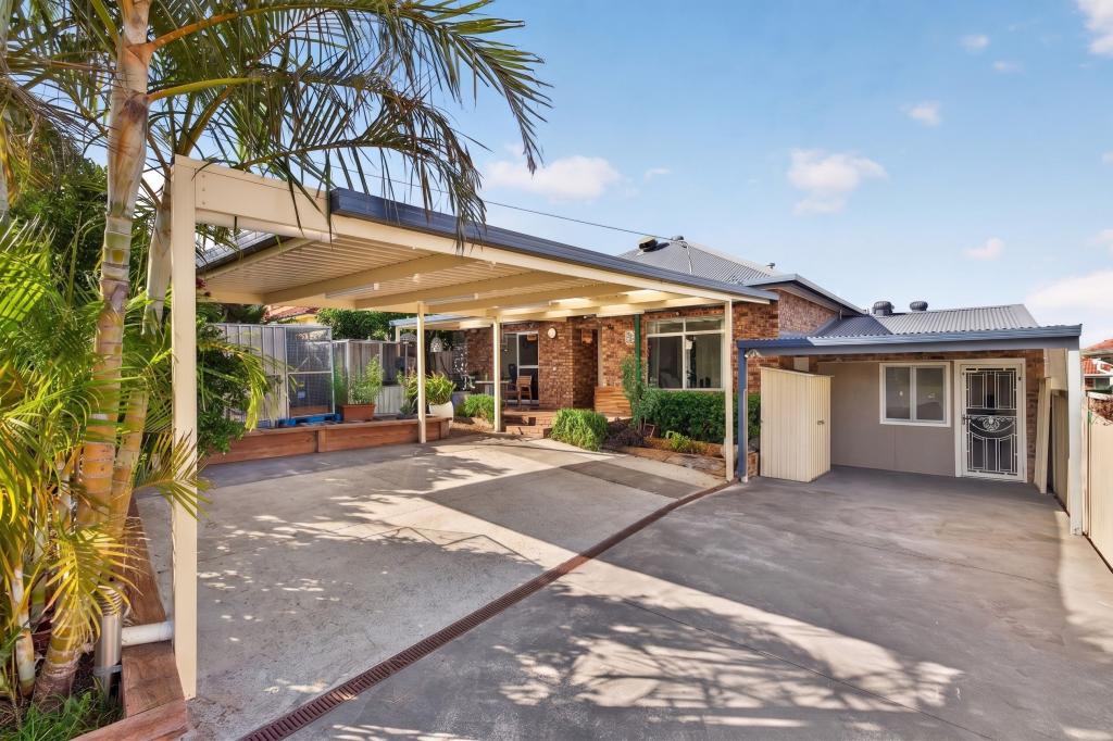 31 Rogers St, Roselands, NSW 2196