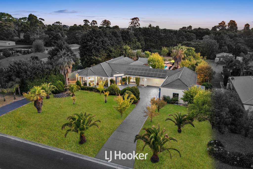 33 Cranston Cl, Narre Warren North, VIC 3804