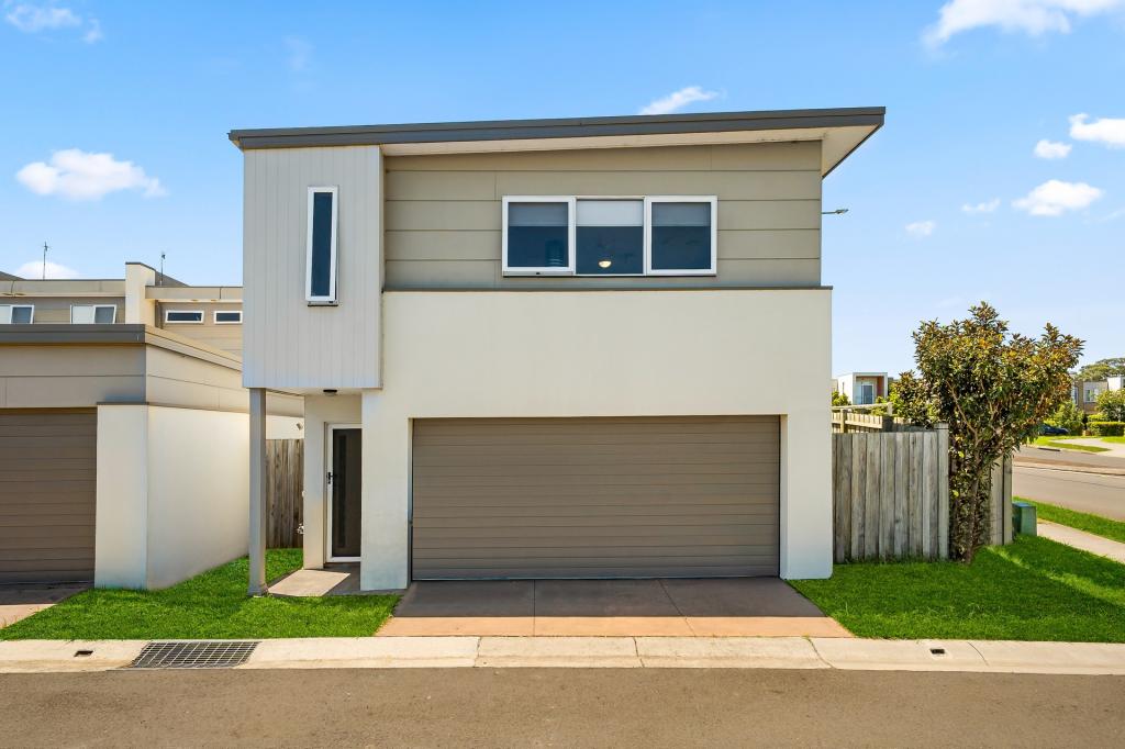 135A LIZ KERNOHAN DR, ELDERSLIE, NSW 2570