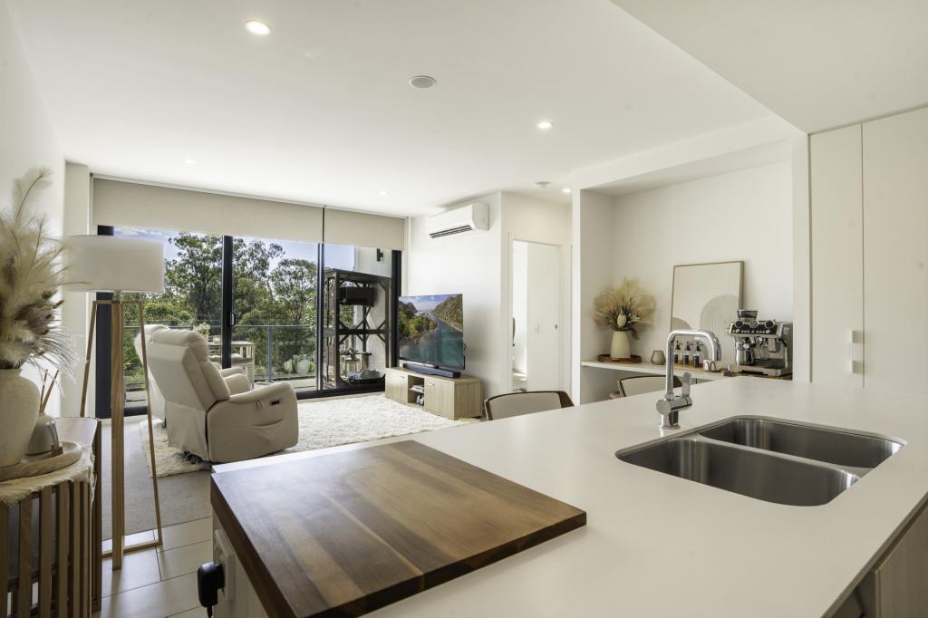1406/1 IAN KEILAR DR, SPRINGFIELD CENTRAL, QLD 4300