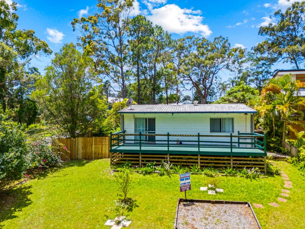 25 Borrows St, Russell Island, QLD 4184