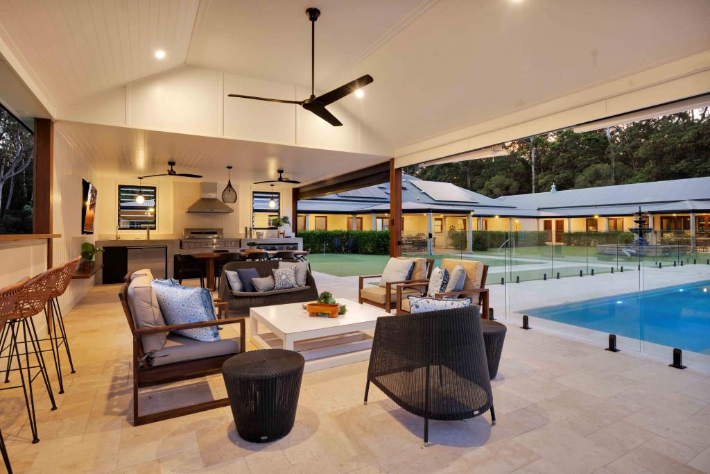 142 Mary River Rd, Cooroy, QLD 4563