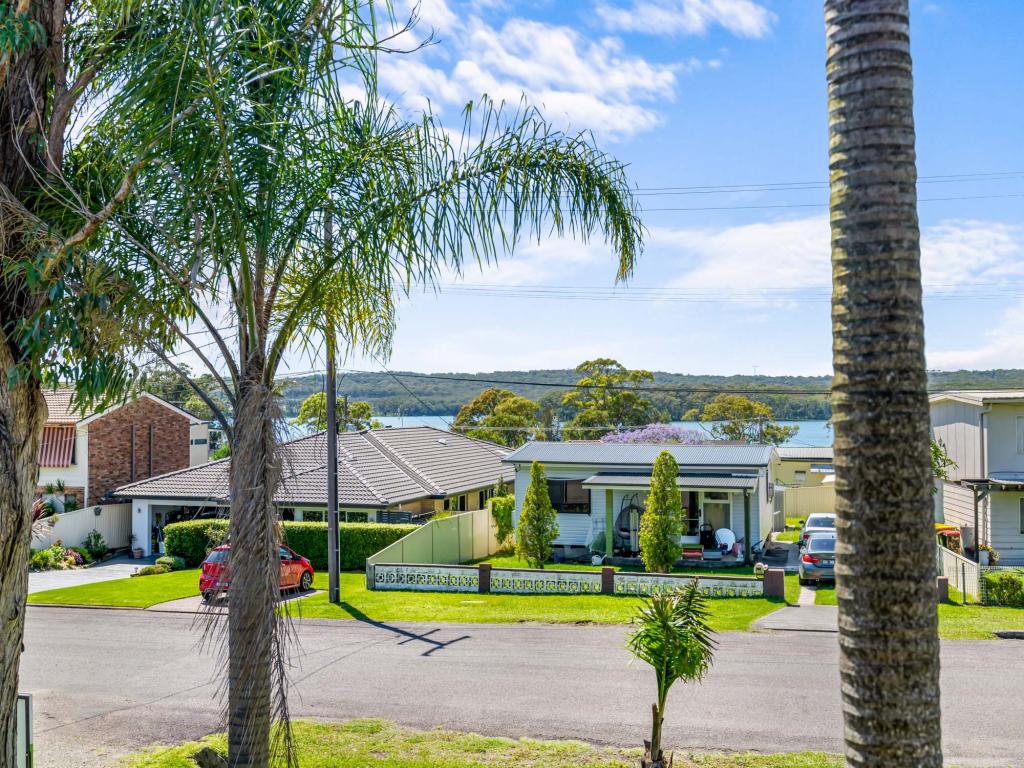 169 Winbin Cres, Gwandalan, NSW 2259