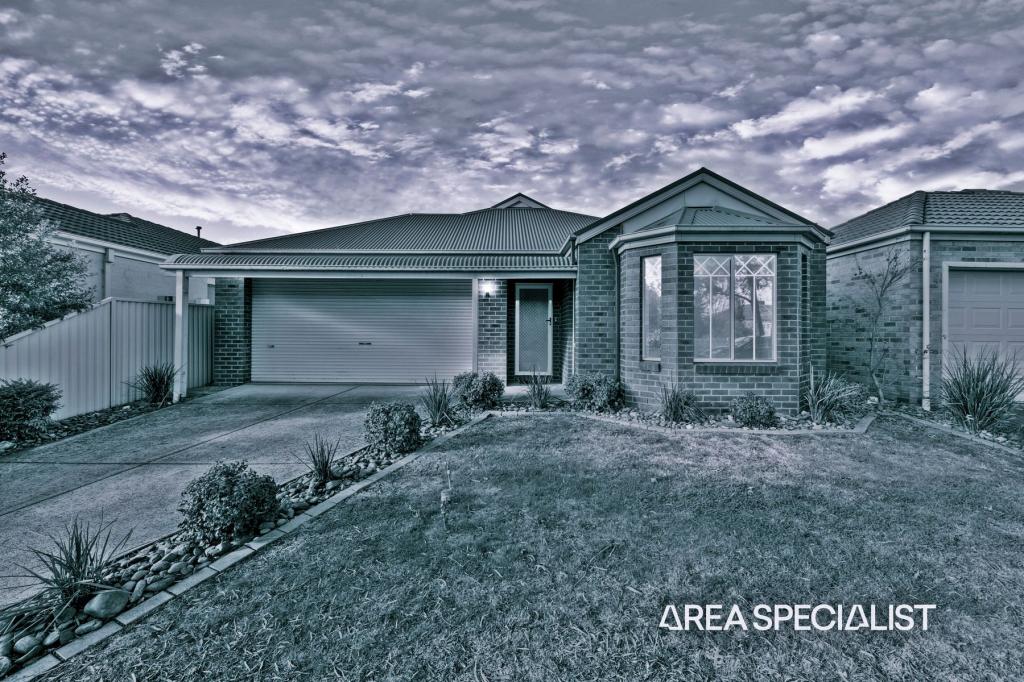 8 Ashwood Gr, Pakenham, VIC 3810