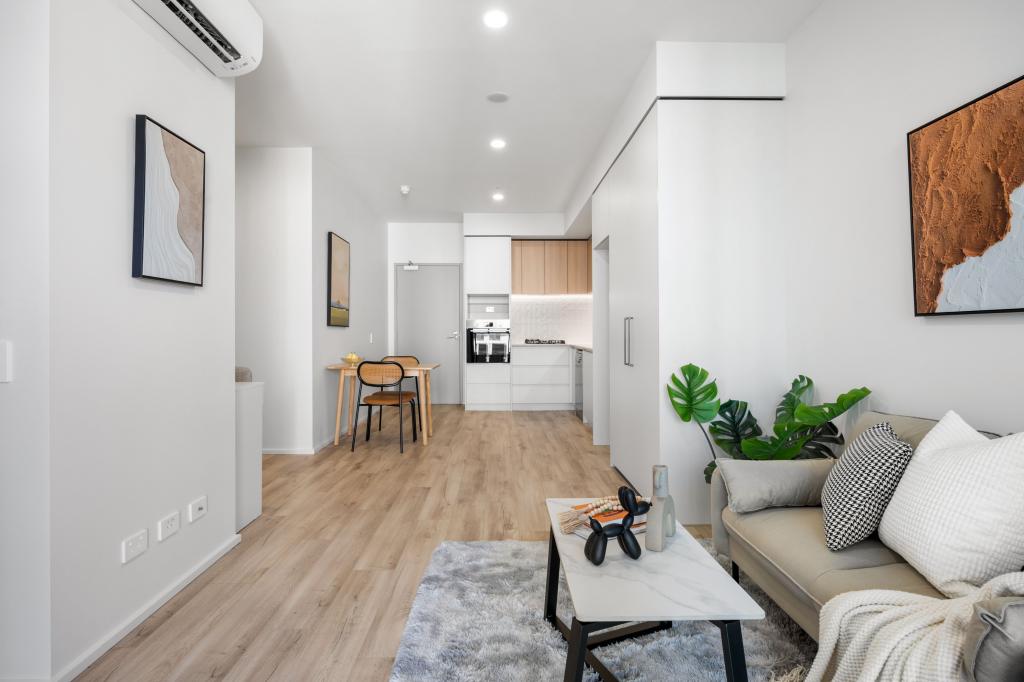 1513/6 PENALUNA PL, ADELAIDE, SA 5000