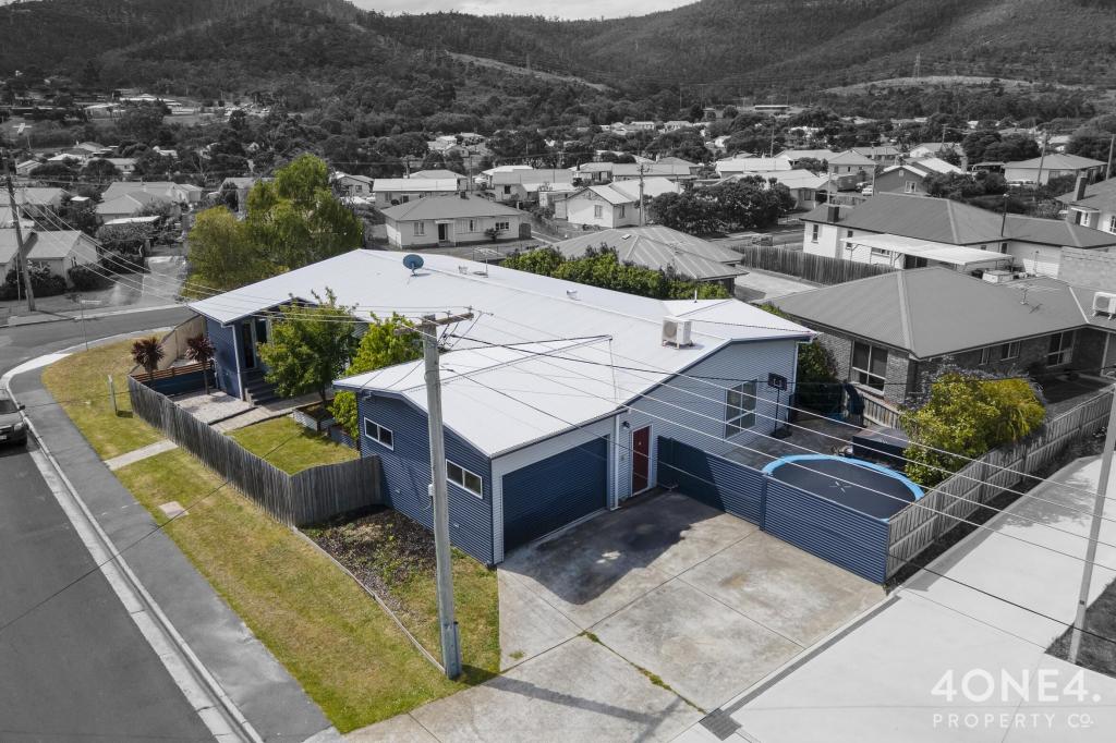 2 Amundsen Cres, Warrane, TAS 7018