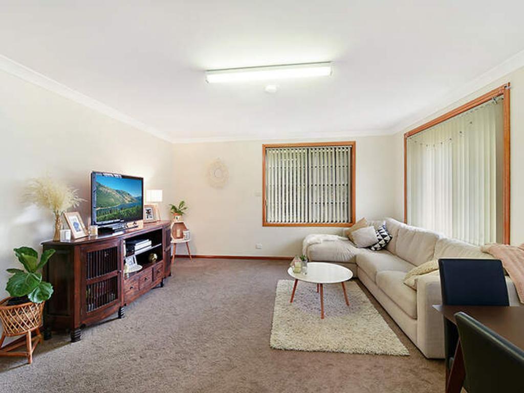 1A/36 NYANDA AVE, FLORAVILLE, NSW 2280